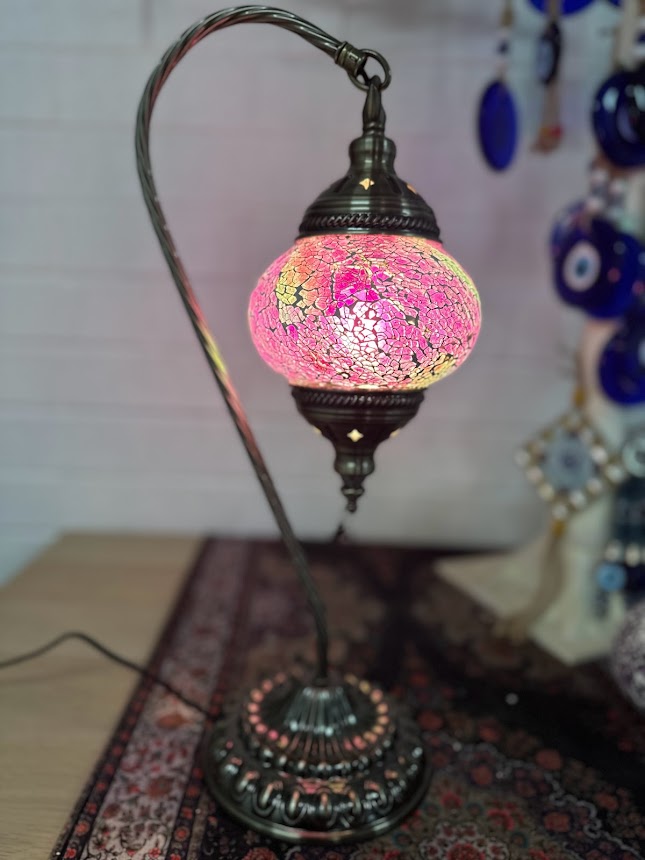 Swan Lamps Mosaics - Pink Crackle